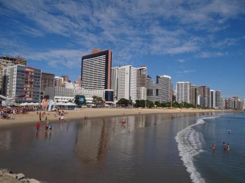 Apartamento Em Andar Alto com Vista Mar Meireles