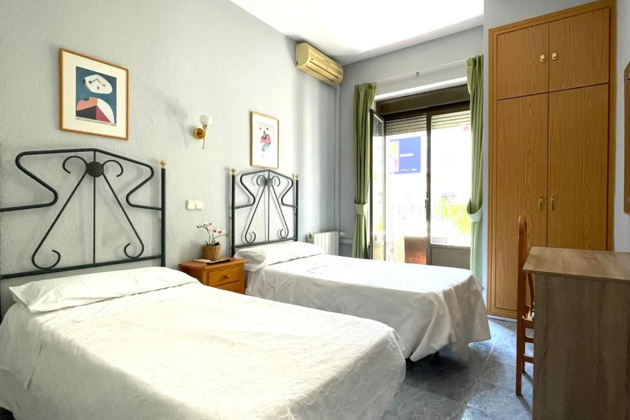 Experience Comfort and Convenience at Hostal Residencia Fernandez, Spain